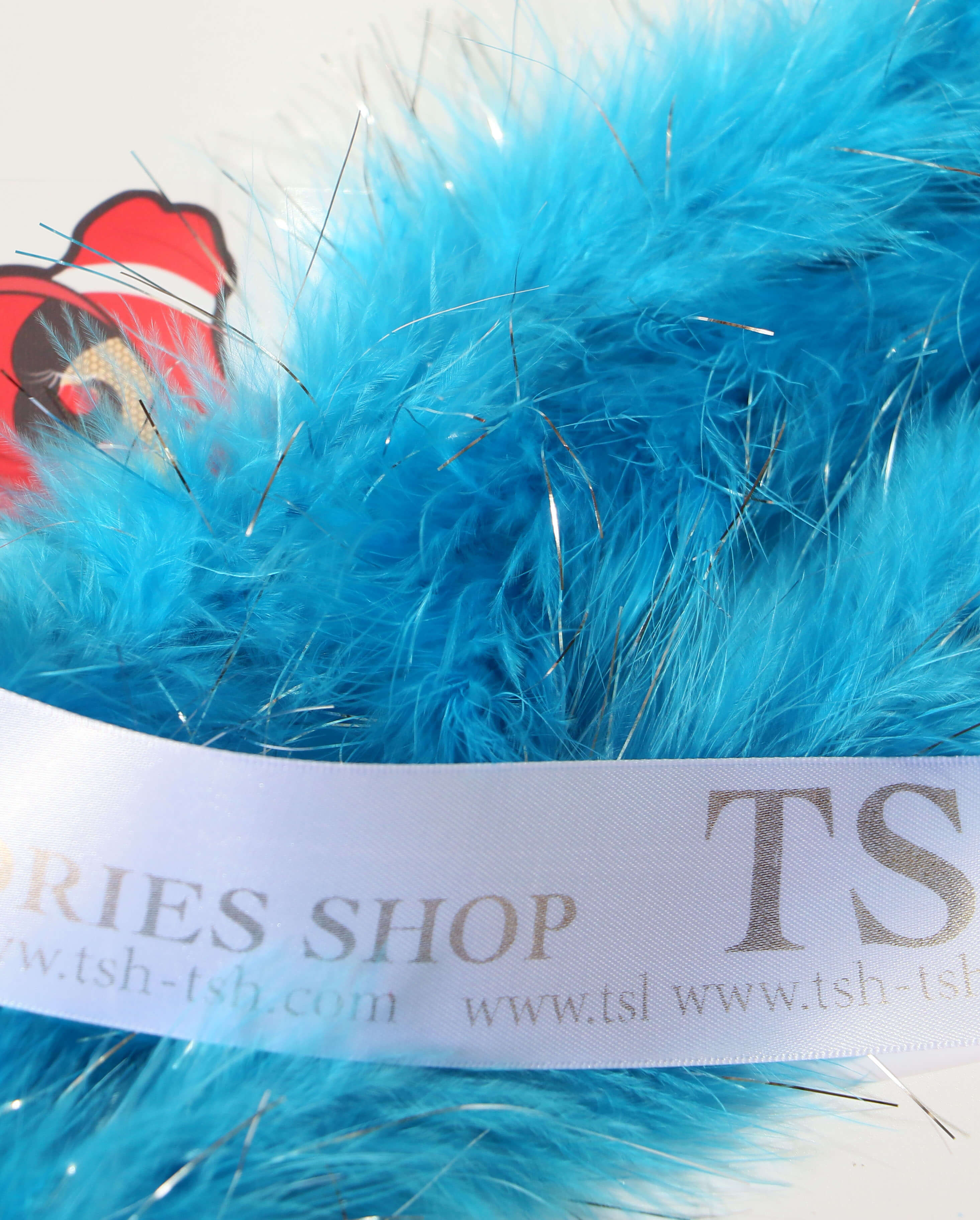 ขนมิ้งมีดิ้น ขนาดยาว 2 เมตร สีฟ้าน้ำทะเล