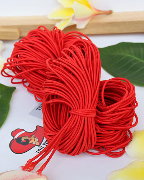 ยางยืดเส้นกลม สีแดง 0.15