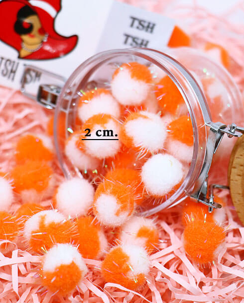 ปอม ปอม กำมะหยี่ มีดิ้น ขนาด 2 ซม. สีทูโทน ขาว ส้ม