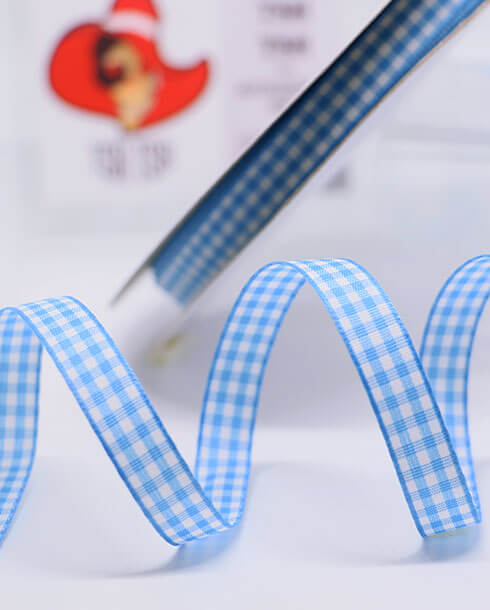 ริบบิ้นผ้าลายสก็อต ขนาด 10 มิล สีฟ้าขาว ยาว 50 หลา #E1-7