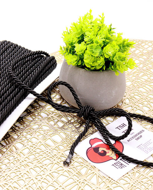 Twisted cord 4 mm. / 18 Yards Black Color