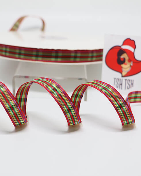 ริบบิ้นผ้าลายสก็อต ขนาด 10 มิล สีแดง ยาว 50 หลา #E1-38