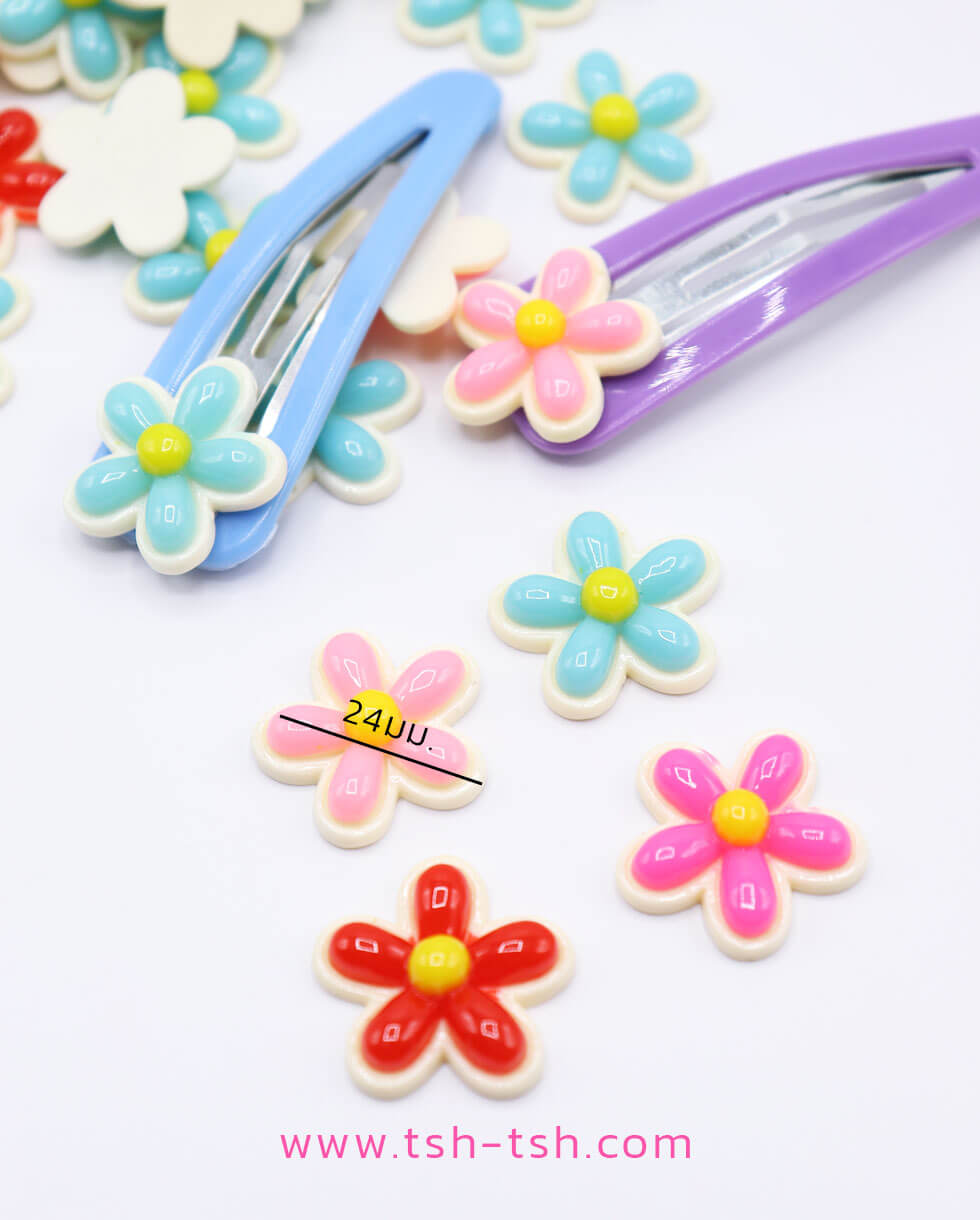 อะไหล่เรซิ่นรูปดอกไม้เจลพื้นขาว ขนาด พื้นหลังแบน คละสี